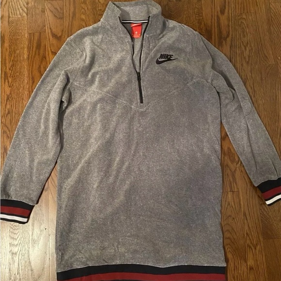 Nike Gray Women’s Fleece Sweater Dress - Picture 1 of 2